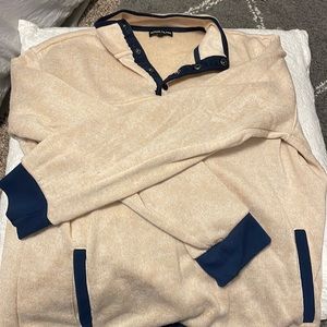 XL Cream and Blue button down pullover